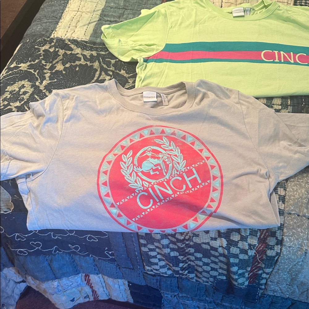 Cinch women’s Graphic T-Shirts - Lime Green and Gray - Picture 2 of 3